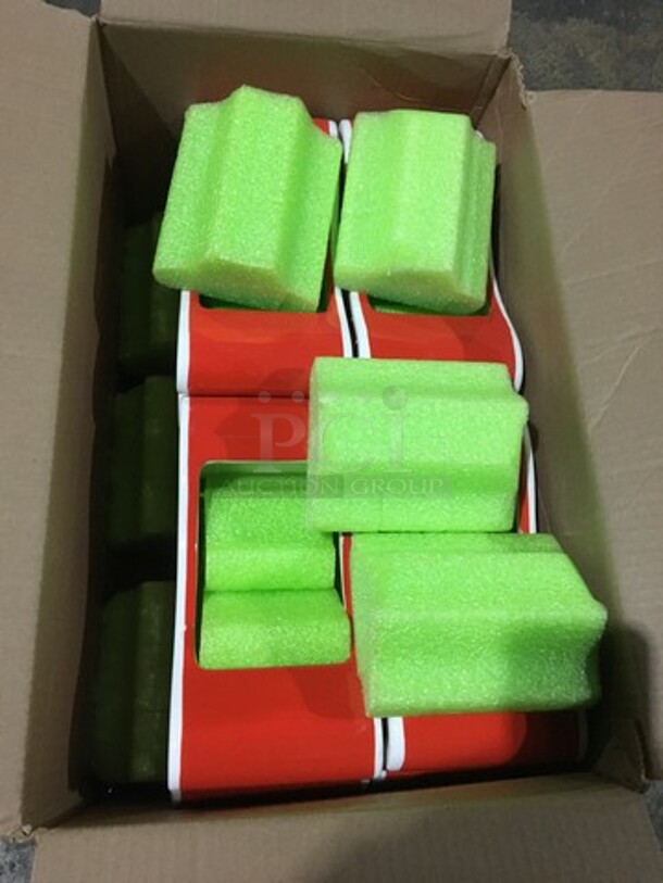 NICE! ALL ONE MONEY! Ceramic "Santa's Sleigh" Arrangement Holder! - Image 2 of 7