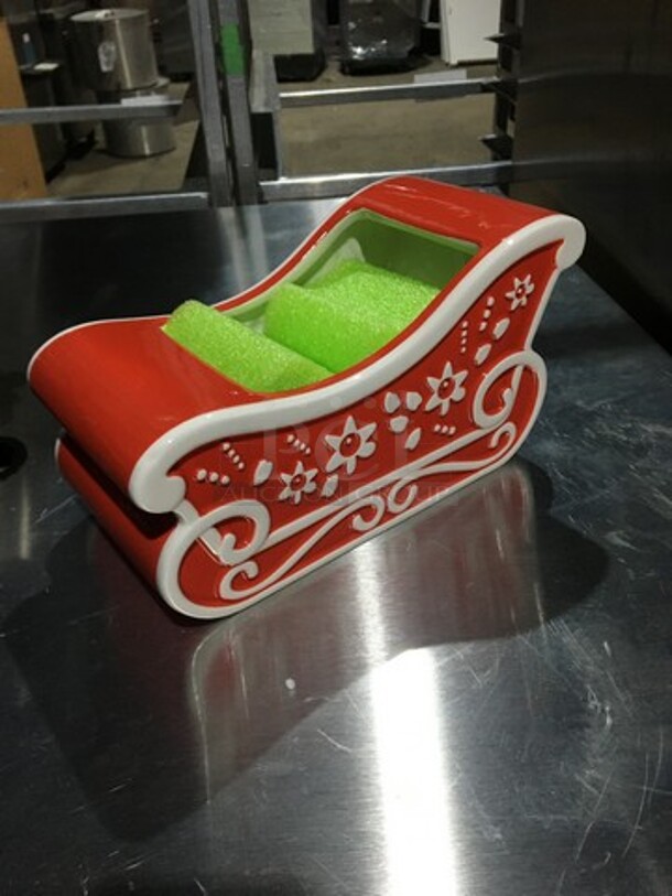 NICE! ALL ONE MONEY! Ceramic "Santa's Sleigh" Arrangement Holder! - Image 3 of 7
