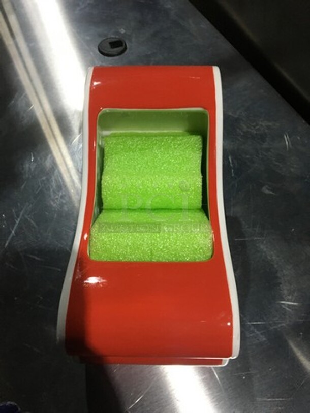 NICE! ALL ONE MONEY! Ceramic "Santa's Sleigh" Arrangement Holder! - Image 6 of 7