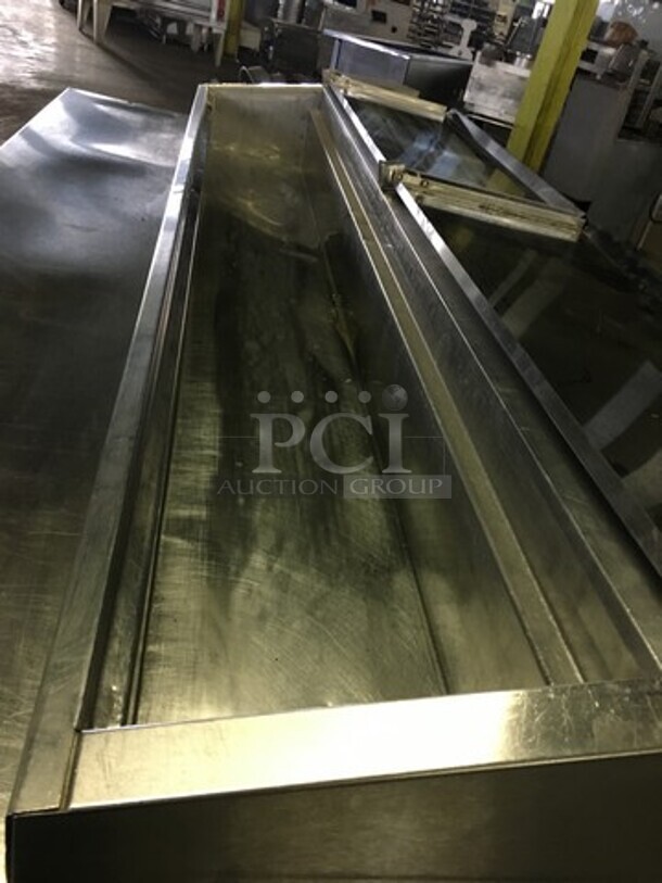Randell Refrigerated Pizza Prep Table! With 3 Door Storage Underneath! Model 8395N Serial T16614-! 115V 1 Phase! On Commercial Casters!
 - Image 8 of 11
