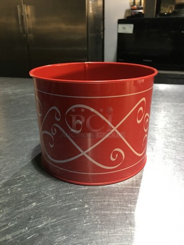 ALL ONE MONEY! Metal Arrangement Holding Pots! - Image 6 of 6