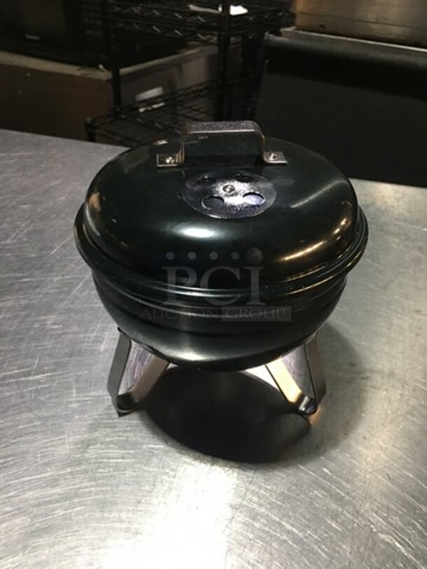 NICE! IN THE BOX! Metal "BBQ Grill" Arrangement Holder! - Image 3 of 8