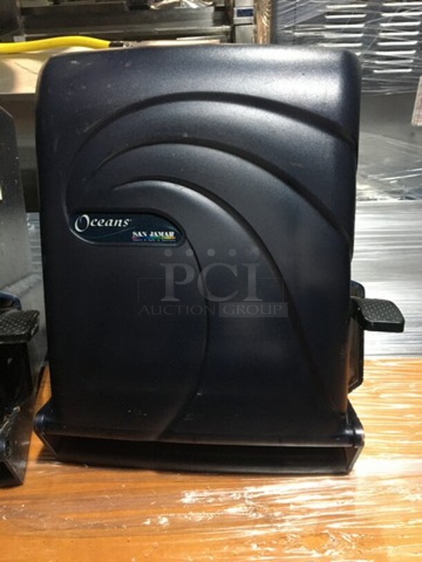 Oceans by San Jamar Wall Mount Paper Towel Dispenser! 2 X Your Bid!  - Image 2 of 6