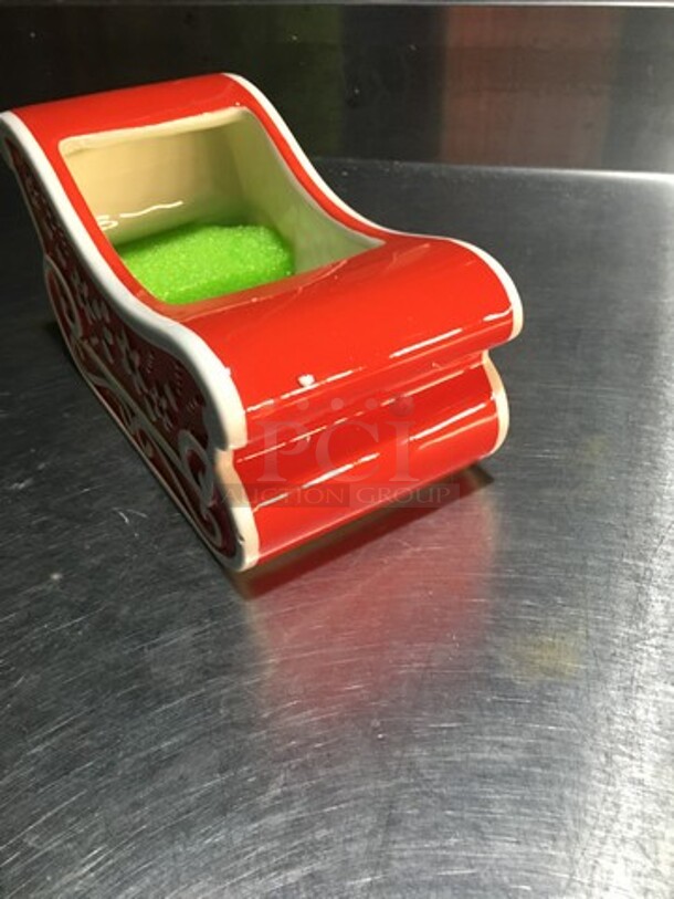 NICE! ALL ONE MONEY! Ceramic "Santa's Sleigh" Arrangement Holder!  - Image 4 of 8