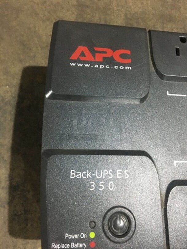 ALL ONE MONEY! APC Uninterruptible Power Supply! Prime 6 Outlet Power Strip! - Image 3 of 10