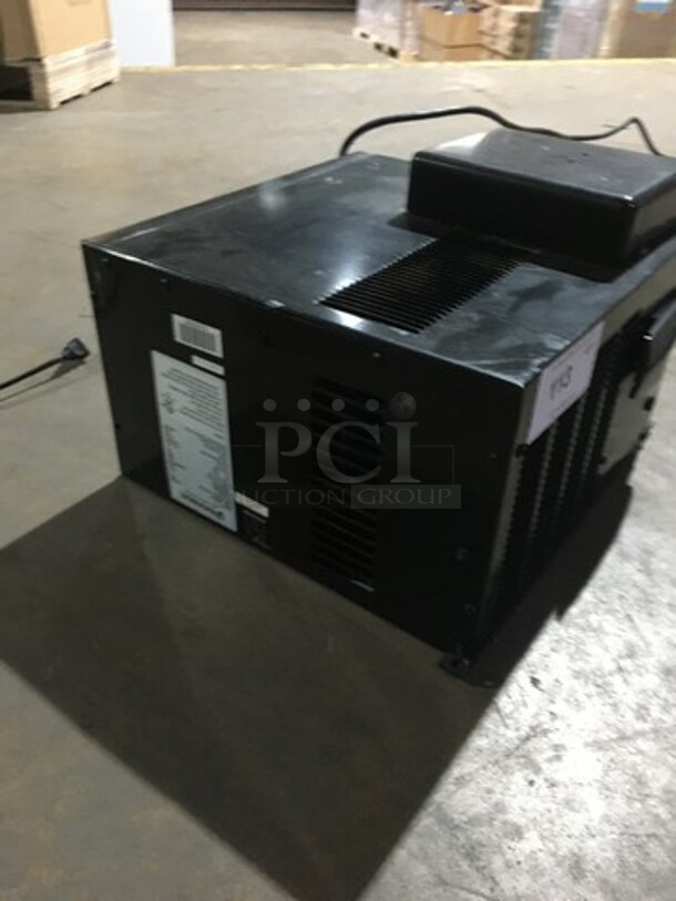 Wine Enthusiast Commercial Wine Cellar Air Conditioner! Model KW800B! 115V! - Image 2 of 6