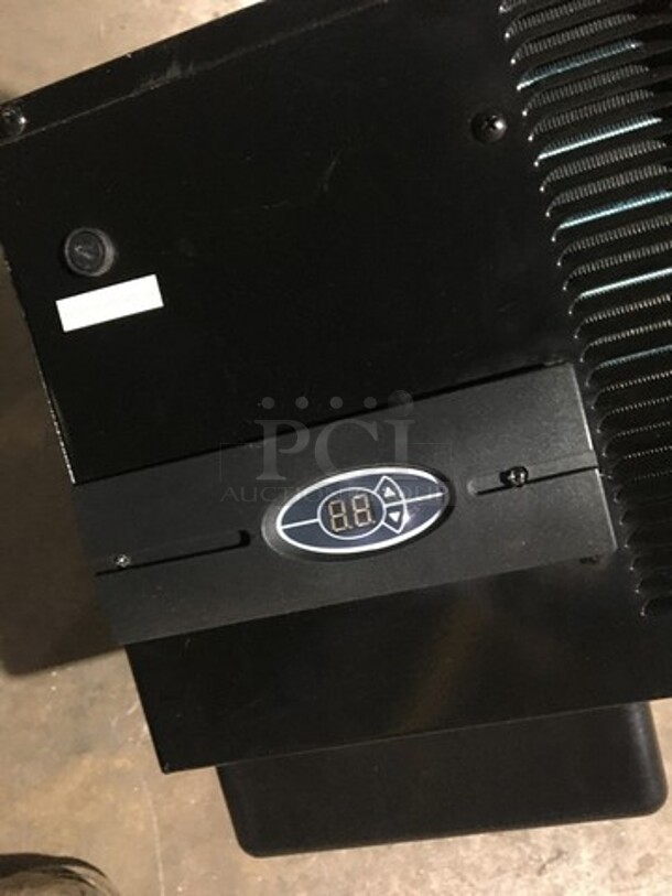 Wine Enthusiast Commercial Wine Cellar Air Conditioner! Model KW800B! 115V! - Image 5 of 6