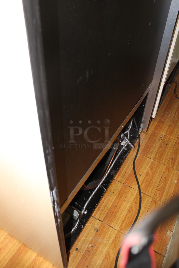 AWESOME! RPI Model SCRFC4878R-11 Commercial Open Air Grab And Go Deli Case/Merchandiser With Pull Down Night Shade. 48x36x78.5 208-230V/60Hz. 1 Phase. Tested And Working! Buyer Must Remove. Shipping Is Not Available. - Image 7 of 11