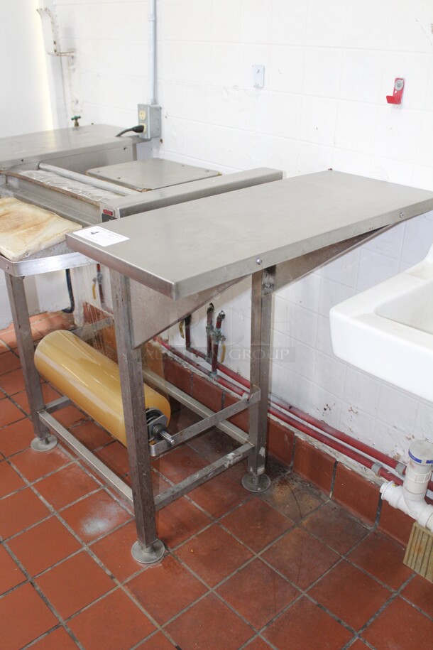 FABULOUS! Hobart Model HWS-4 Commercial Stainless Steel Hand Wrap Station With Sealing Hot Plate And 2 Side Shelves And Roll Of Plastic Wrap. 53.5x28x36. 120V/60Hz. Tested And Working! Timer Does Not Work. Buyer Must Remove. Shipping Is Not Available. - Image 3 of 4