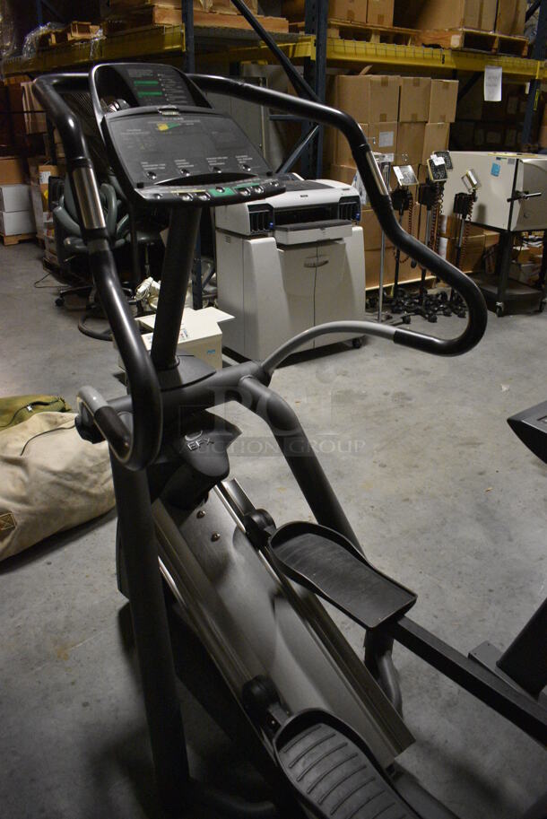 Precor Model EFX546 Metal Commercial Floor Style Elliptical Machine. 32x75x60. (facilities) - Image 4 of 8
