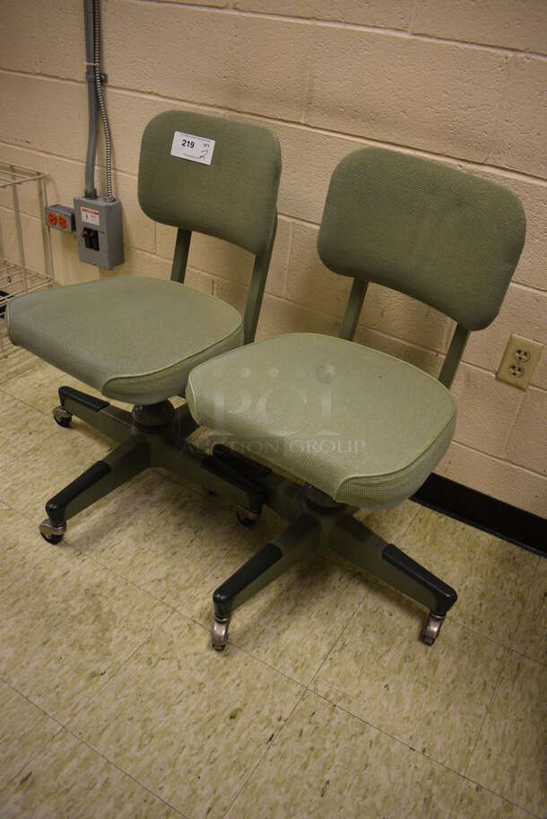 2 Green Office Chairs on Casters. 17x18x33. 2 Times Your Bid! (John N. Hall Tech - Room 109) - Image 4 of 4