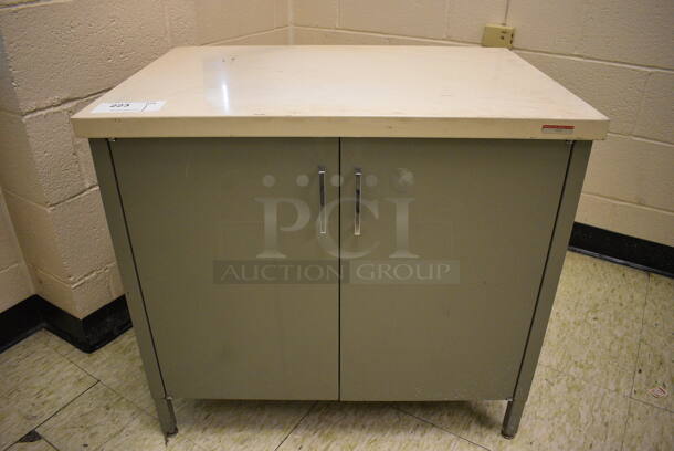 White and Green Metal 2 Door Counter. 30x21x27. (John N. Hall Tech - Room 109) - Image 1 of 5