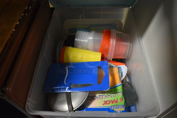 ALL ONE MONEY! Lot of Various Poly Cups in Poly Bin! 23x16x11 (facilities)