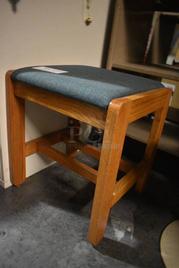 Wood Pattern Foot Rest w/ Green Cushion. 16x15x18. (facilities) - Image 2 of 4