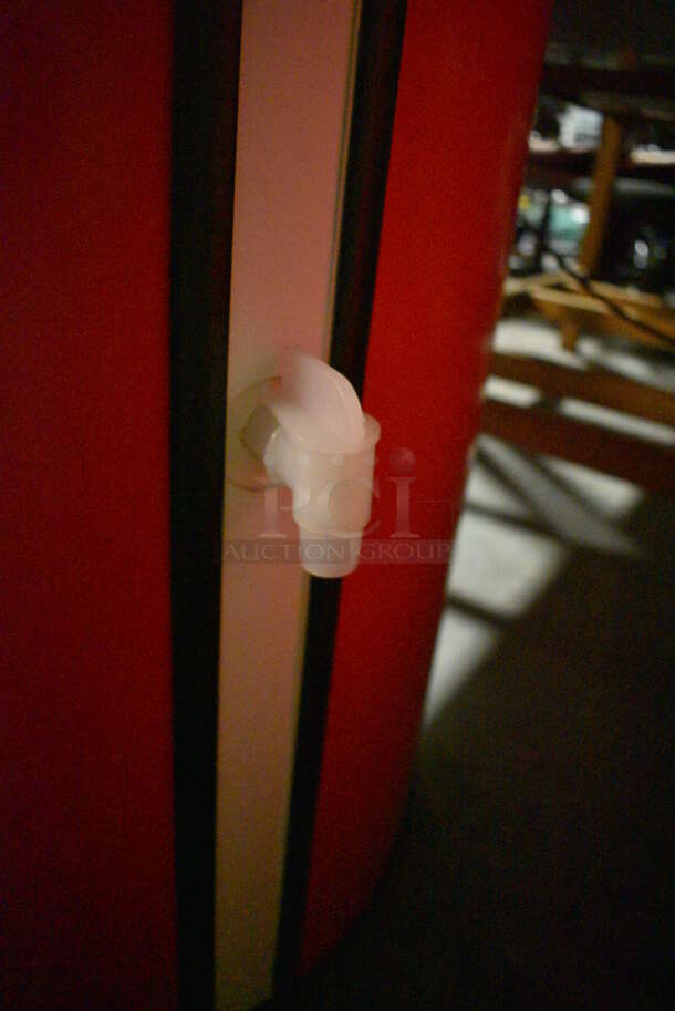 PFI Poly Commercial Floor Style Bottled Drink Ice Bin Holder Merchandiser w/ Poly Clear Lid on Casters. 24x24x36. (facilities) - Image 4 of 5