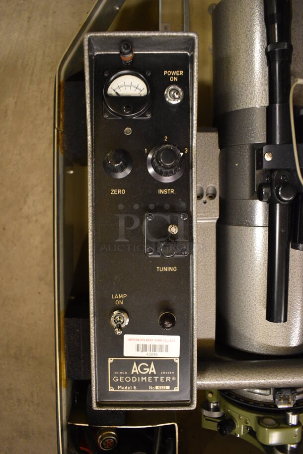 AGA Model 6 Metal Commercial Geodimeter in Case. 18x23x16. (John N. Hall Tech - Room 121) - Image 4 of 6