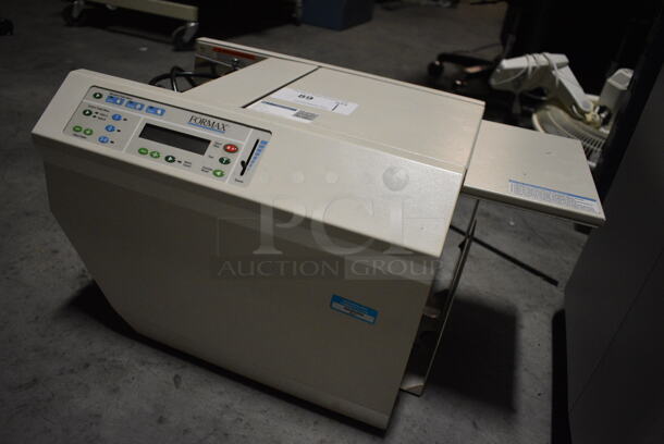 Formax Commercial Countertop Mail Paper Folding Machine. 25x17x13.5. (facilities) - Image 4 of 7