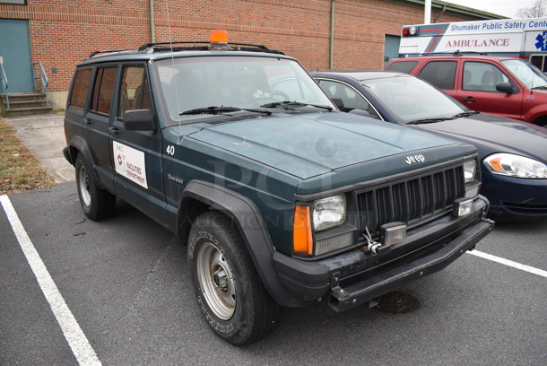 1995 Jeep Cherokee 4.0 Litre High Output SUV. Odometer Reads 114,790. VIN 1J4FJ68S4SL645939. Title In Hand. Vehicle Runs and Drives! See Lot #8 For Additional Pictures. This Item Needs To Be Removed On Pick Up Day: 2/10/21 - Image 3 of 12