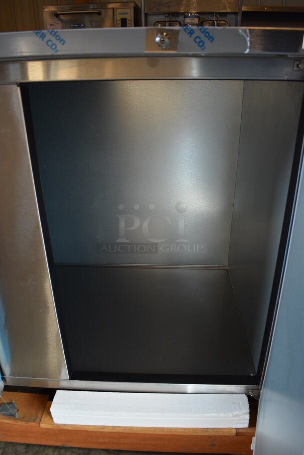 BRAND NEW! 2014 Fagor Model FBB-95-S-SLP-GR Stainless Steel Commercial 3 Door Undercounter Cooler. 115 Volts, 1 Phase. 95.5x29x37.5. Tested and Working! - Image 3 of 8