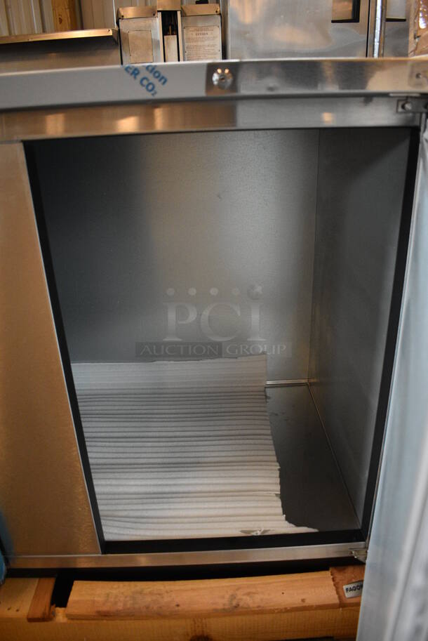 BRAND NEW! 2014 Fagor Model FBB-95-S-SLP-GR Stainless Steel Commercial 3 Door Undercounter Cooler. 115 Volts, 1 Phase. 95.5x29x37.5. Tested and Working! - Image 3 of 8