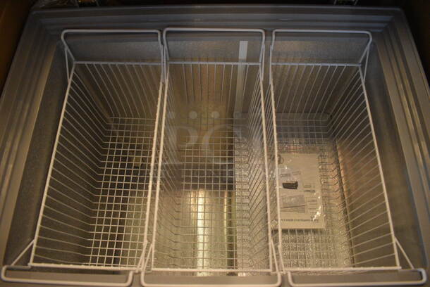 BRAND NEW! Model XS246YBL Metal Commercial Cooler Chest Showcase Merchandiser w/ 2 Sliding Lids. 110 Volts, 1 Phase. 33x26x33.5. Tested and Working! - Image 6 of 9