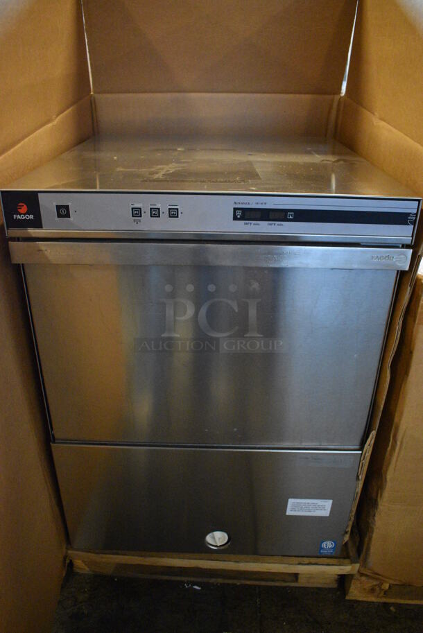 BRAND NEW! 2013 Fagor Model AD-48 W Stainless Steel Commercial Undercounter Dishwasher. 208-230 Volts, 1 Phase. 24x25x32