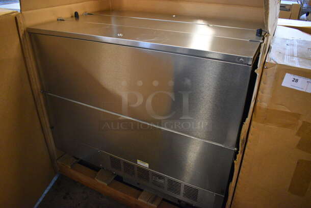 BRAND NEW! Beverage Air Model ST49N Stainless Steel Commercial Milk Chest Cooler on Commercial Casters. 115 Volts, 1 Phase. 49x31x40. Tested and Working! - Image 2 of 9