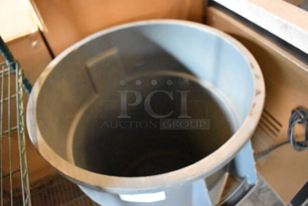 Gray Poly Trash Can. 30x26x33 - Image 2 of 3