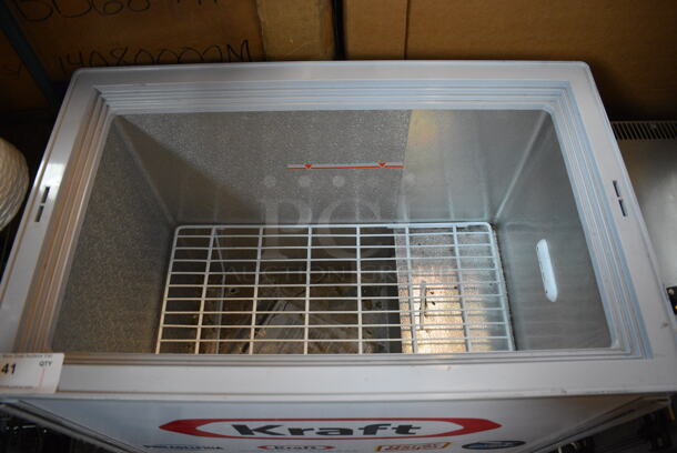 NICE! Model SC-180 Metal Commercial Floor Style Open Grab N Go Merchandiser Cooler on Commercial Casters. 115 Volts, 1 Phase. 34x21x32. Tested and Working! - Image 3 of 6