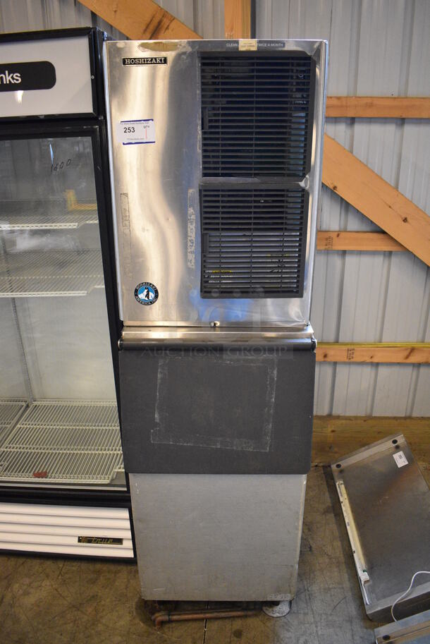 SWEET! Hoshizaki Model KM-500MAH Stainless Steel Commercial Air Cooled Ice Machine Head on Commercial Ice Bin. 115-120 Volts, 1 Phase. 22x32x77 - Image 1 of 7
