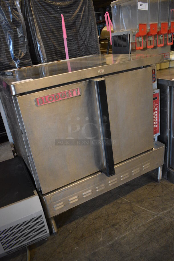 FANTASTIC! Blodgett Stainless Steel Commercial Gas Powered Full Size Convection Oven w/ Solid Doors, Metal Oven Racks. 38x41x39 - Image 2 of 6