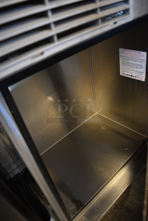 GREAT! Glastender Model LC Stainless Steel Commercial Countertop Lettuce Crisper. 115 Volts, 1 Phase. 24x22x36. Tested and Powers On But Does Not Get Cold - Image 5 of 6