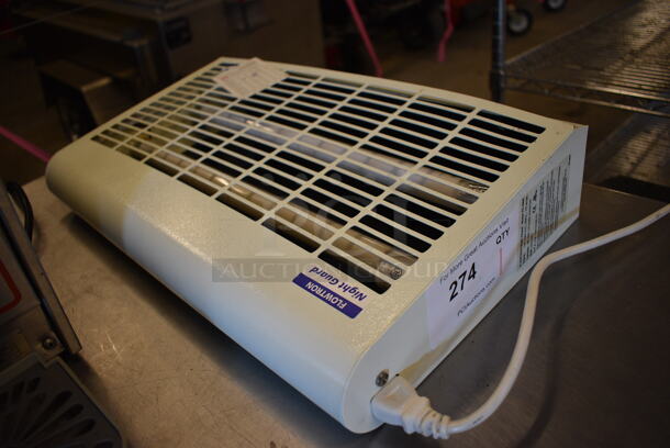 Flowtron Model FC-4900 White Metal Bug Zapper. 120 Volts, 1 Phase. 18.5x4x11. Tested and Does Not Power On - Image 2 of 4
