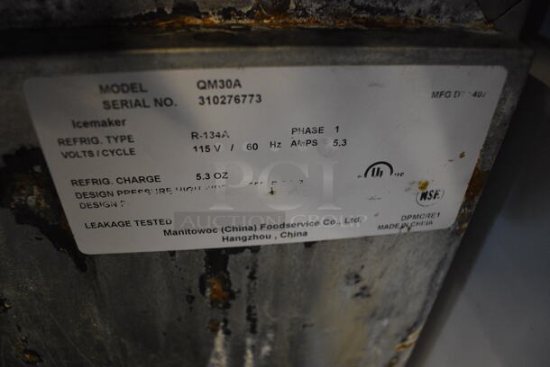GREAT! Manitowoc Model QM30A Stainless Steel Commercial Air Cooled Self Contained Ice Machine. 115 Volts, 1 Phase. 20x22x30 - Image 5 of 5