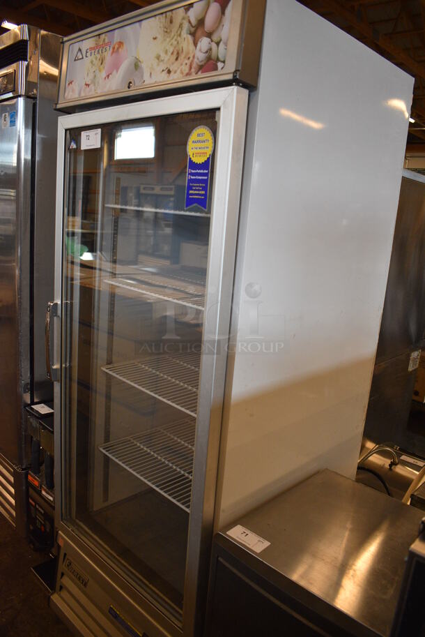 GREAT! Everest Model EMGF23 Metal Commercial Single Door Reach In Freezer Merchandiser w/ Poly Coated Racks. 115 Volts, 1 Phase. 29x32x79. Tested and Powers On But Does Not Get Cold - Image 2 of 7