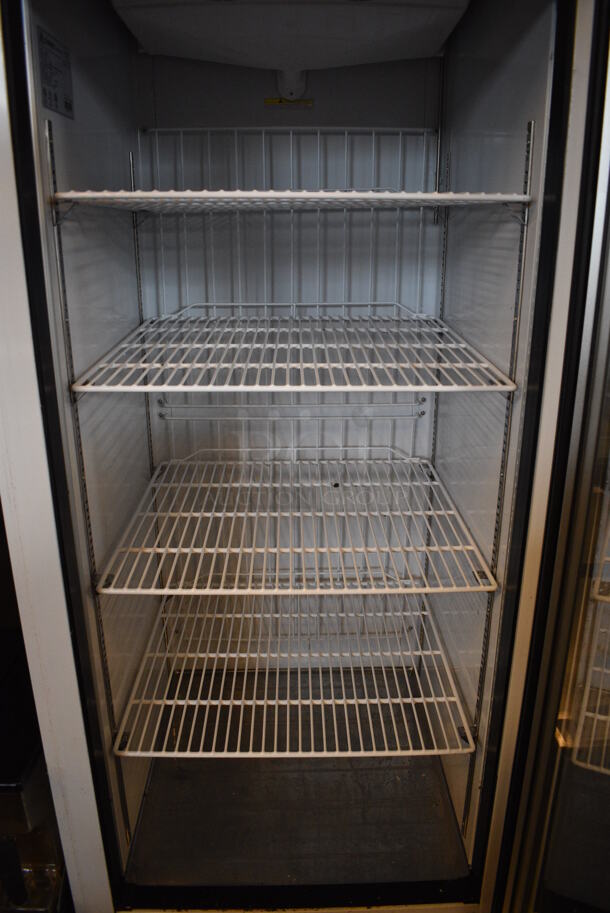 GREAT! Everest Model EMGF23 Metal Commercial Single Door Reach In Freezer Merchandiser w/ Poly Coated Racks. 115 Volts, 1 Phase. 29x32x79. Tested and Powers On But Does Not Get Cold - Image 5 of 7