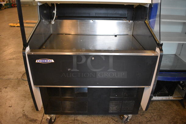 NICE! Federal Industries Model RSSM378SC-3 Metal Commercial Open Grab N Go Merchandiser w/ Metal Shelves on Commercial Casters. 120/208-240 Volts, 1 Phase. 36x36x82 - Image 5 of 7