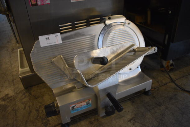 GREAT! Chefmate Stainless Steel Commercial Countertop Meat Slicer w/ Blade Sharpener. 26x22x20. Tested and Working! - Image 4 of 6