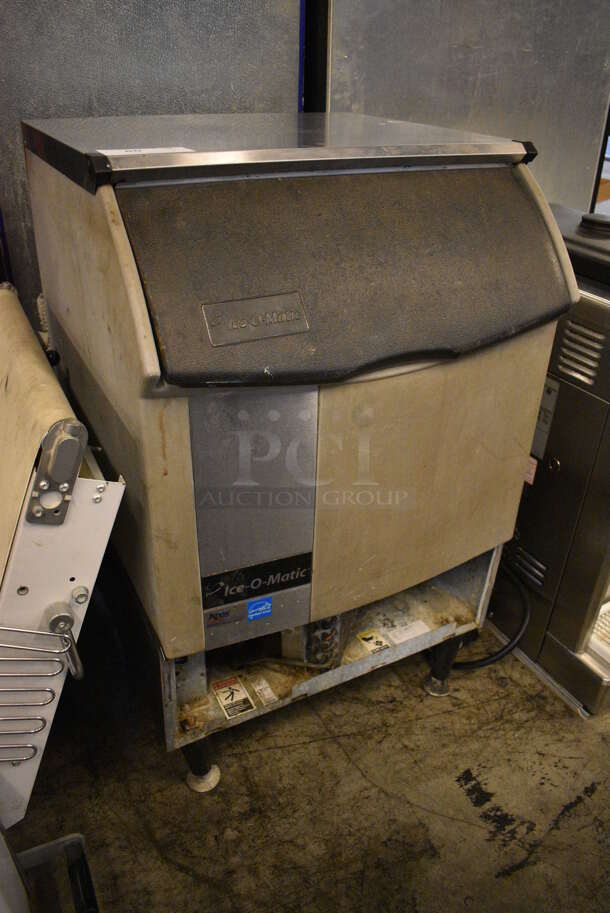 GREAT! Ice-O-Matic Model ICEU150FA4 Metal Commercial Floor Style Self Contained Ice Machine. Missing 1 Leg. 115 Volts, 1 Phase. 24x25x40 - Image 4 of 7