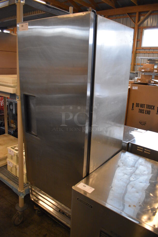 NICE! True Model T-12 Stainless Steel Commercial Single Door Reach In Cooler on Commercial Casters. 115 Volts, 1 Phase. 25x23x70. Tested and Powers On But Does Not Get Cold - Image 3 of 5