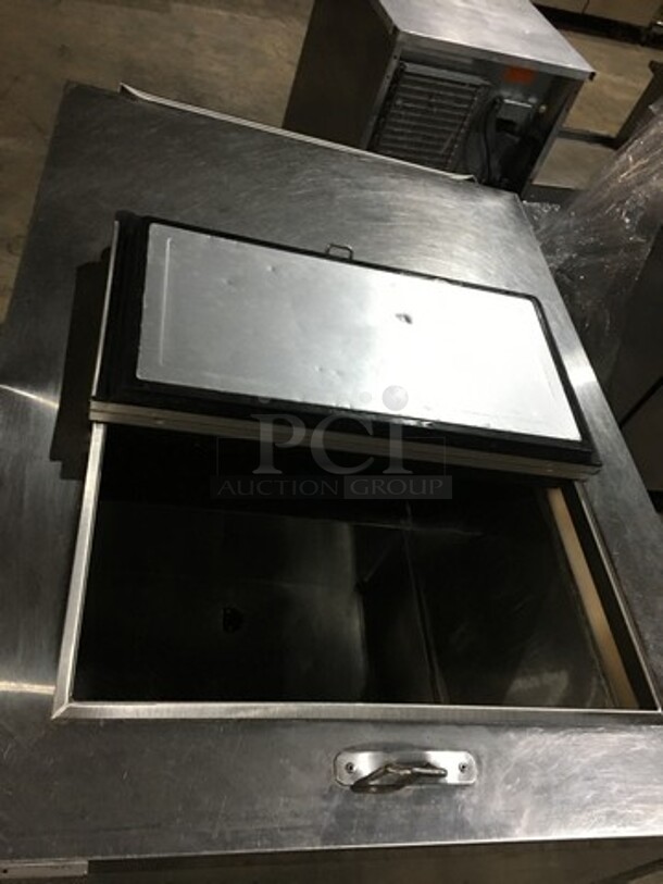 C. Nelson Stainless Steel Commercial Floor Style Flip Top Dipping Cabinet! Model BDC8! 115V! - Image 5 of 11