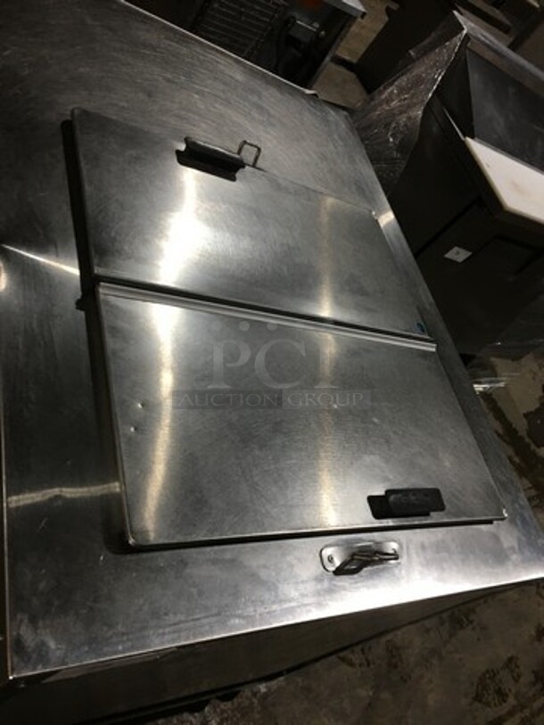 C. Nelson Stainless Steel Commercial Floor Style Flip Top Dipping Cabinet! Model BDC8! 115V! - Image 7 of 11