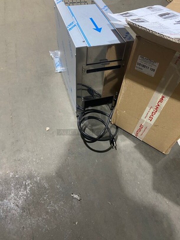 WOW! NEW IN THE BOX! 2016 Milan Toast Commercial Countertop Bun/Bagel Conveyor Toaster! All Stainless Steel! Model US18011! 120V! - Image 5 of 5