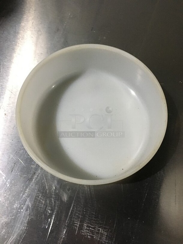 Round Poly Food Containers! 5 X Your Bid! - Image 2 of 6