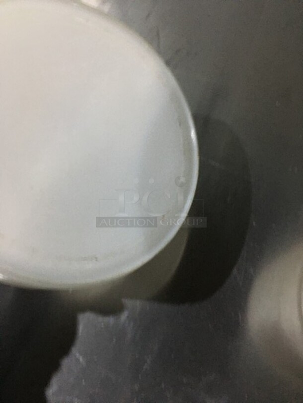 Round Poly Food Containers! 5 X Your Bid! - Image 3 of 6