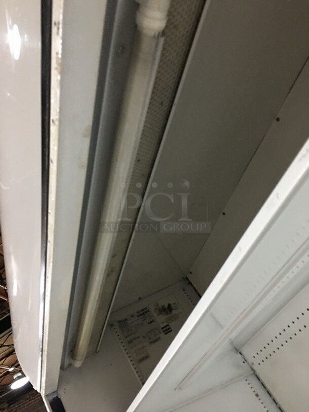 True Refrigerated Open Grab-N-Go Case Merchandiser! Model TAC48 Serial 7419853! 208/230V 1Phase! - Image 5 of 7