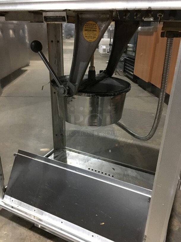 Gold Medal Whiz Bang Popcorn Machine Showcase! Model 2003 Serial RWUS13303! 120V 1Phase!  - Image 5 of 10