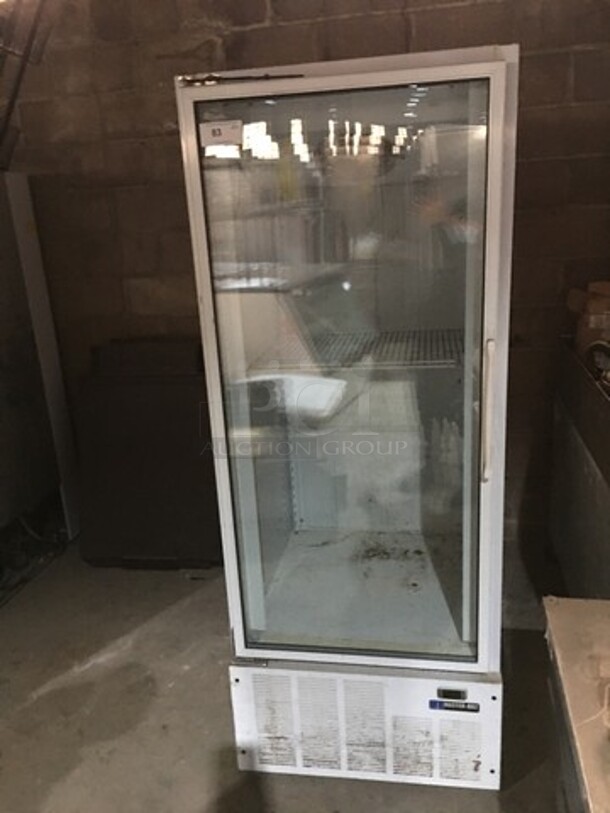Fab! Master Bilt 1 Glass Door Refrigerated Reach In Showcase Merchandiser! With Poly Coated Racks! Model BMG27 Serial 123149NAA01! 115V 1Phase! - Image 8 of 9