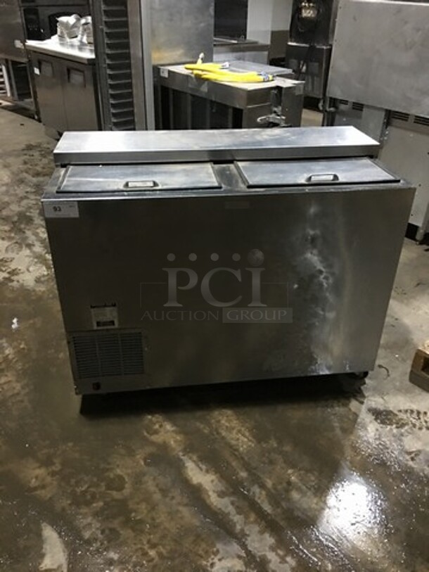 Amazing! Perlick Bar Back Beer Bottle Cooler! With 2 Sliding Doors! Model FR48 Serial 692311! 115V 1Phase!
