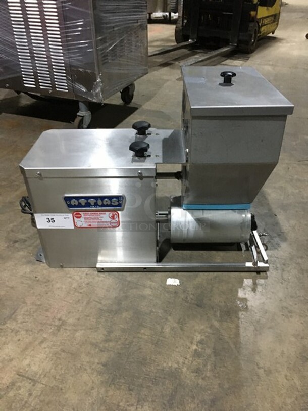 WOW! 2011 Attias Commercial Countertop Chopper/Mincer! All Stainless Steel! 115/220V!